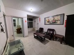 莘县莘亭街道莘亭燕塔附近,步梯低楼层月租1000元,拎包入住有钥匙看房方便出租房源真实图片