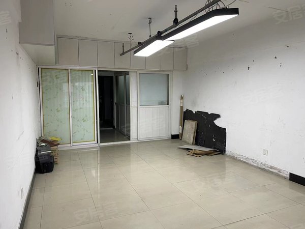 大庆让胡路大庆一中阳光商都出租阳光国际商都1室9000元年出租房源