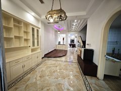 上海松江松江大学城东华大学，联排别墅，全屋中央空调，价格美丽出租房源真实图片