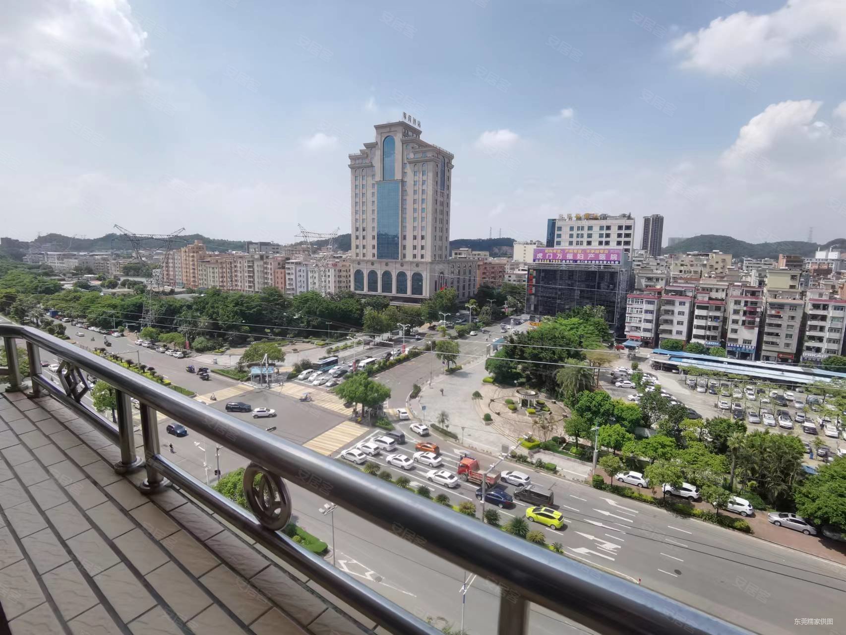 美景花园(虎门)4室2厅2卫156.51㎡东北265万