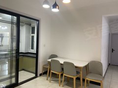 新乡辉县辉县汽车站辉都花园 3室2厅2卫出租房源真实图片