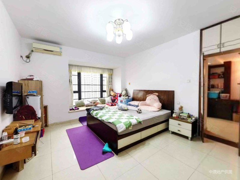 宏发领域4房小区笋价格满五随时看房业主急卖