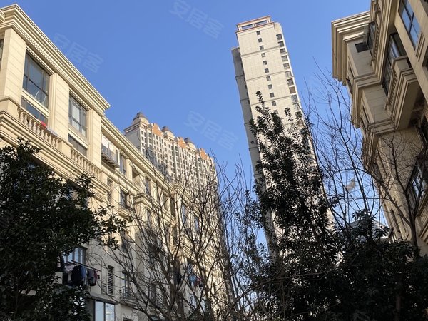 无锡惠山钱桥百乐和园包物业 包宽带 押一付一 价可谈 精装清爽合租房