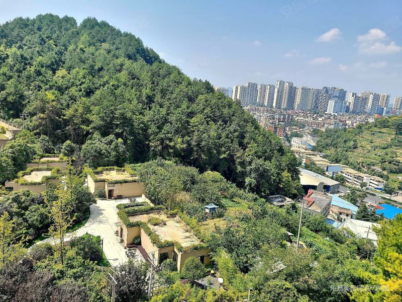 贵阳北站恒大帝景旁熙山郡业主精装修3房双卫未入住满二有钥匙