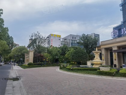 融创银城玫瑰公馆优点,不足,融创银城玫瑰公馆怎么样,融创银城玫瑰