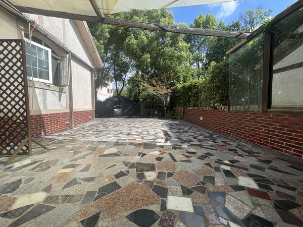 上海松江莘闵绿洲比华利花园比华利英式独栋,南花园出租房源真实图片