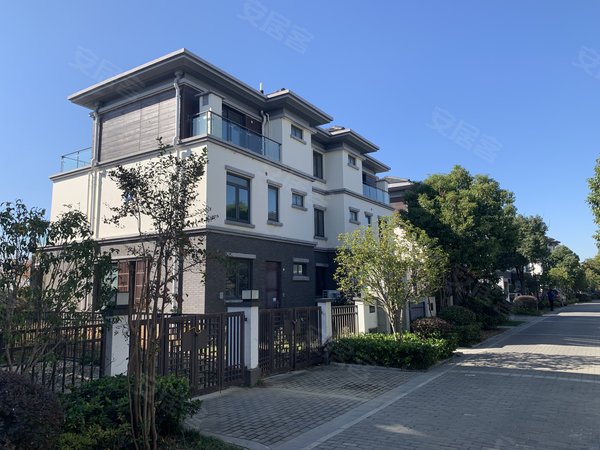 昆山周庄周庄水月周庄(别墅)别墅精装出租,室内装修品质高,拎包可入住