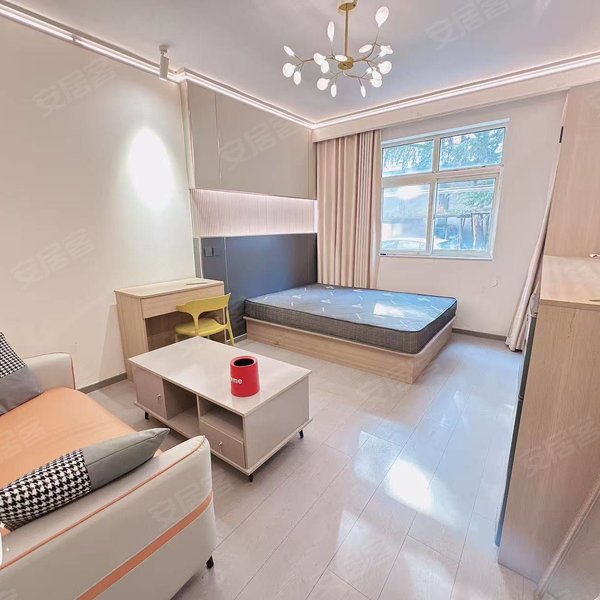 合租｜整租可月付短租海泊桥地铁站台东小吃街地铁一号线青岛啤酒博物馆