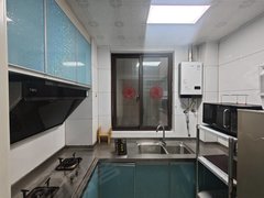 泰兴泰兴市区复兴路新上 押一付一 精装两室 合全站点 未来城 兴南佳园 中南出租房源真实图片