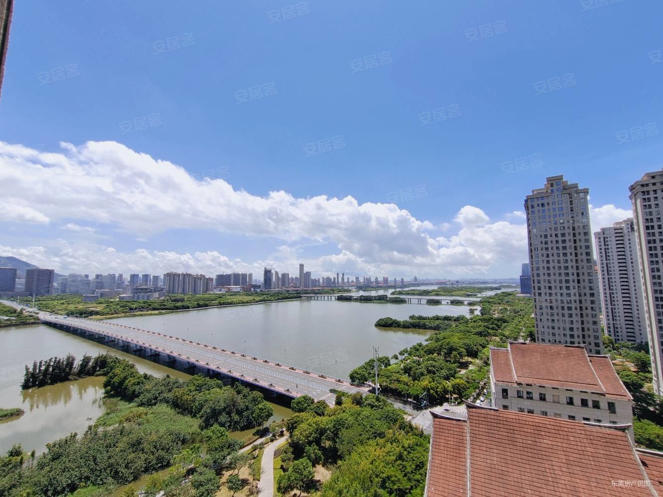 莲花新城臻园3室2厅1卫89.58㎡东南375万