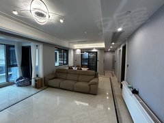 百悦锦城 4室2厅2卫  电梯房 精装修128平米