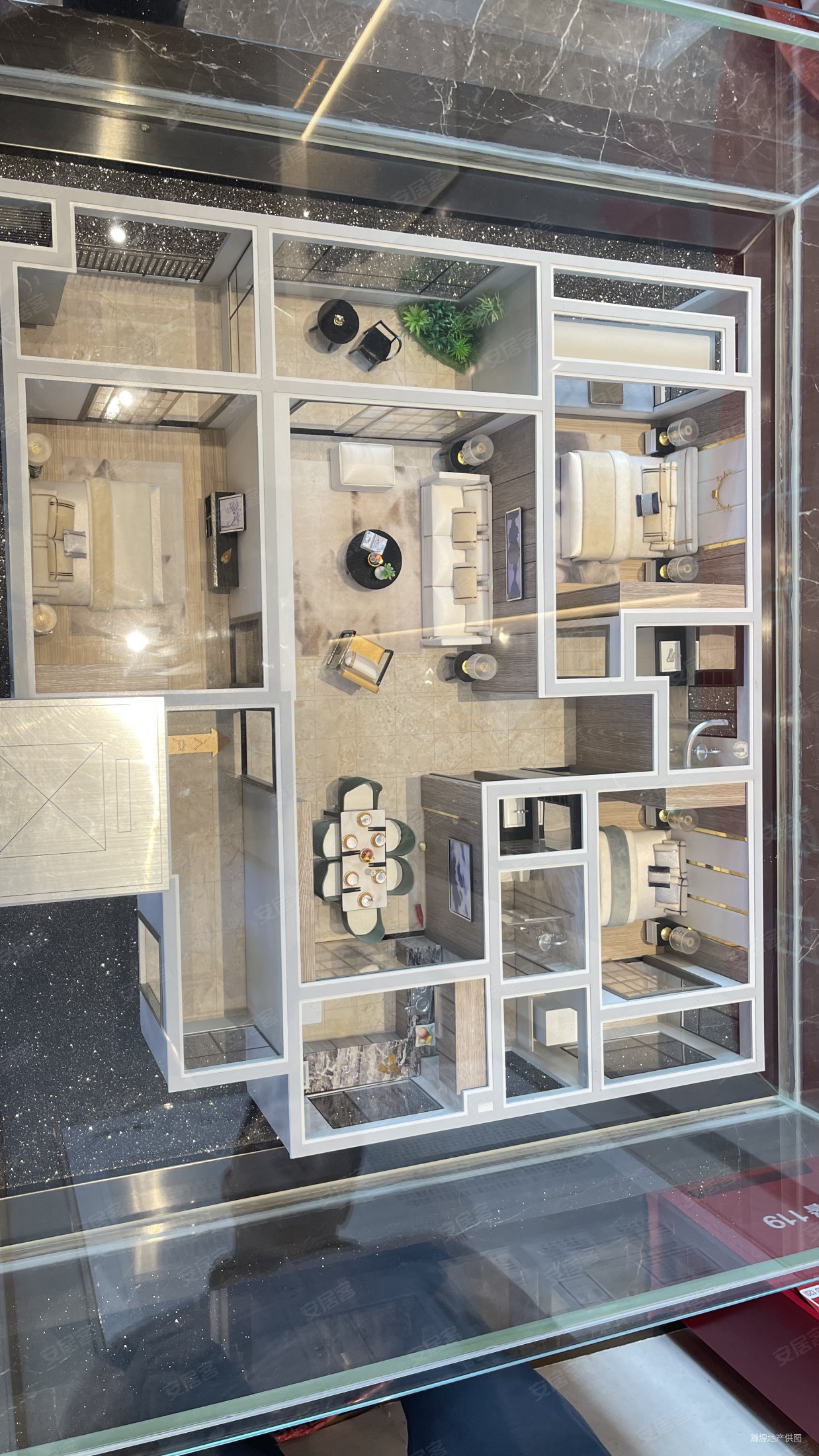 申泰悦龙门首付15带电梯南北通透新房