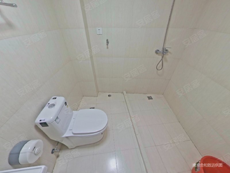 金鹏大厦 南向采光好 交通便捷 有电梯 产权清晰 近地铁