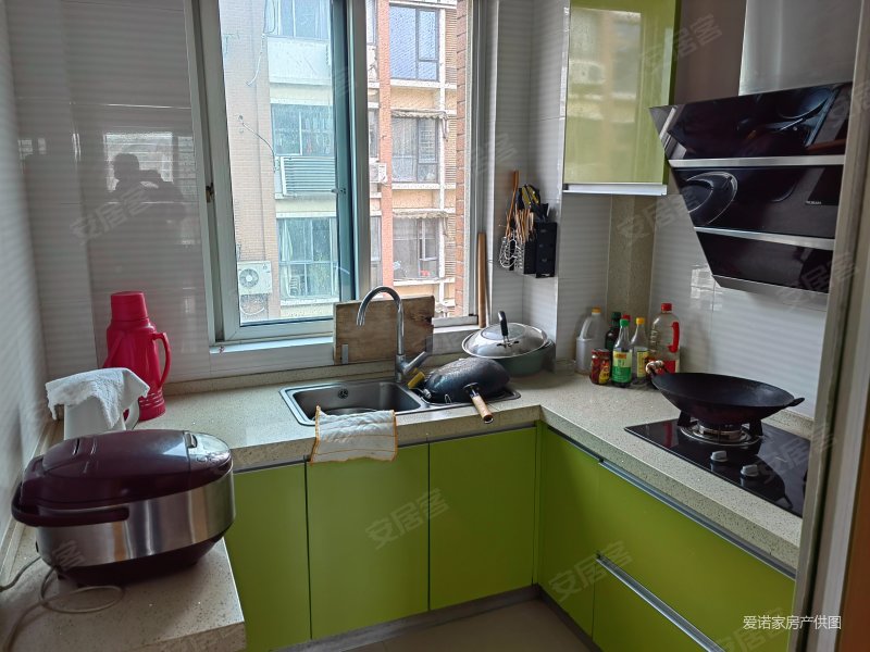 嘉盛花园双卫生间南北通透正规商品房低密宜居楼层好