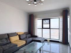 临沂开发区沂河路致远海上传奇上下两层复式 可观河 家具家电齐全 拎包入住出租房源真实图片