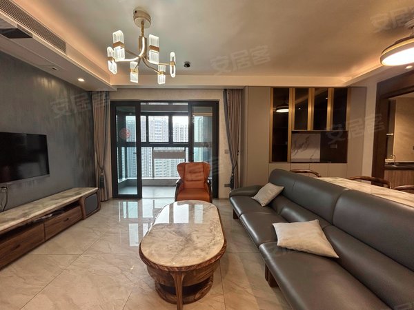 萝岗地铁站旁保利罗兰国际三期精装三房两卫拎包入住安静