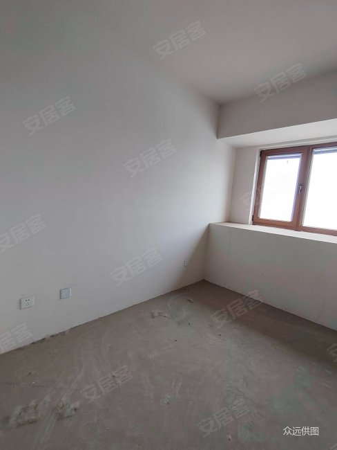 3号线 龙湖天街 东大旁 通宇林景博园 毛坯现房 低总价