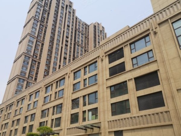 青岛李沧李村公园中央公园公园!双地铁口!乐客城!和谐广场!乐客城!