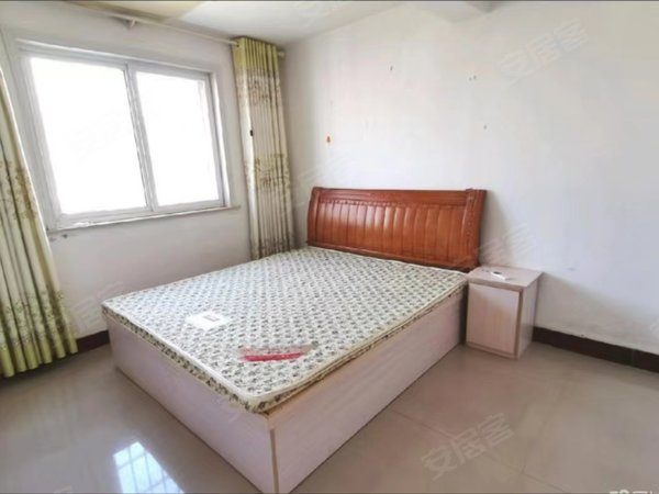 青岛平度市政府金海花园(平度)金海花园简装套二800元出租房源真实