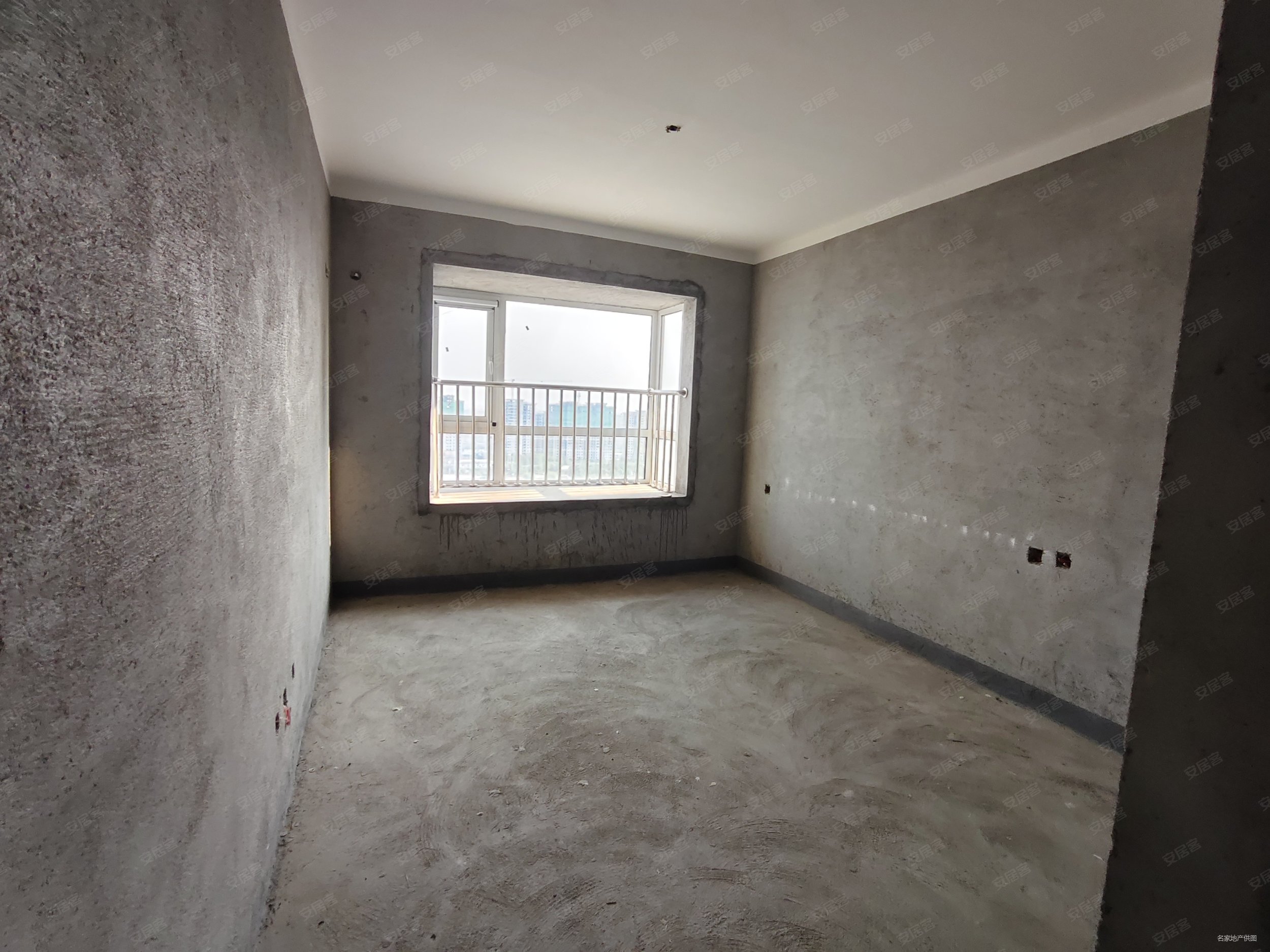 商品住宅 次新小区 中间楼层