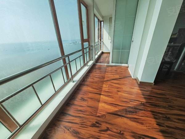 青岛市南五四广场海悦东海世家房源采光好,南北通透,业主诚意出出租