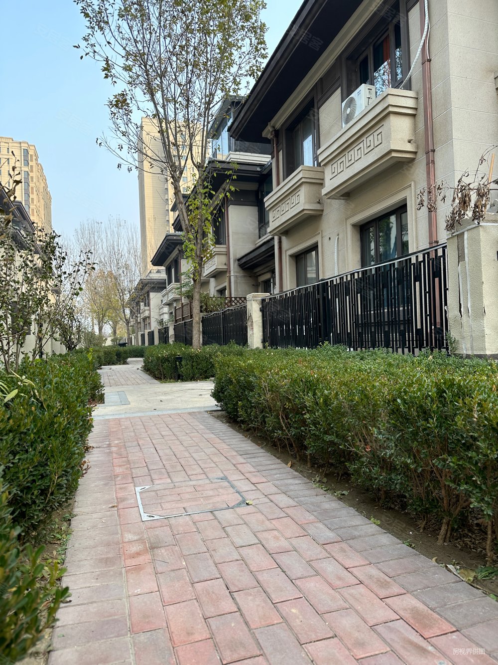 (孔雀城璟园) 联排别墅4室4卫 南花园 业主着急 价格便宜,森林新都