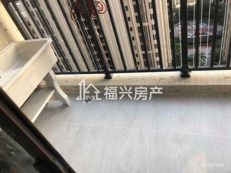中骏珑景阁