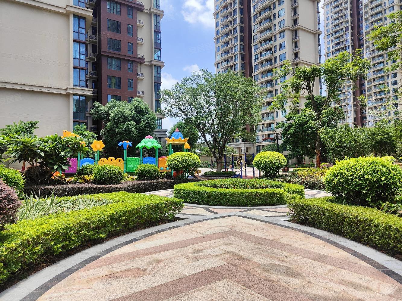 中山房产网>中山二手房>三乡二手房>小琅环路二手房>海棠郡>