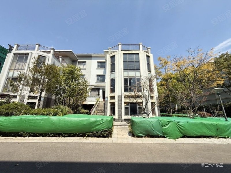 霖雨桥双拼别墅金江小区 挑