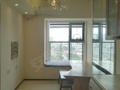 中海环宇城附近，济南大学附近精装修一室一厅公寓出租！