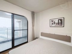 武汉洪山新南湖急租0中介 月付免押 巴黎春天 野芷湖 融创智谷 新路村出租房源真实图片