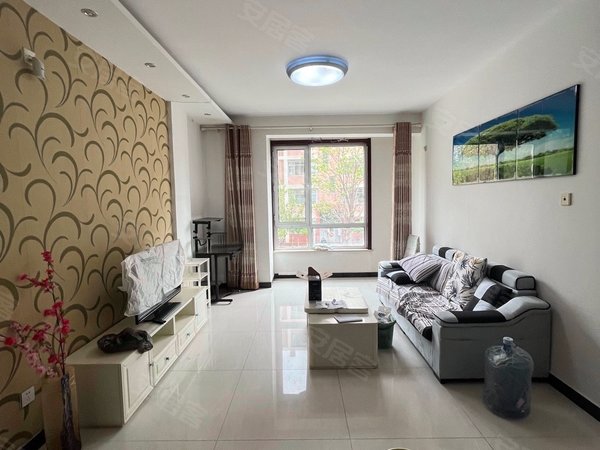 天津静海静海镇海馨园电梯洋房,两室精装,位置好,户型好,看房有钥匙