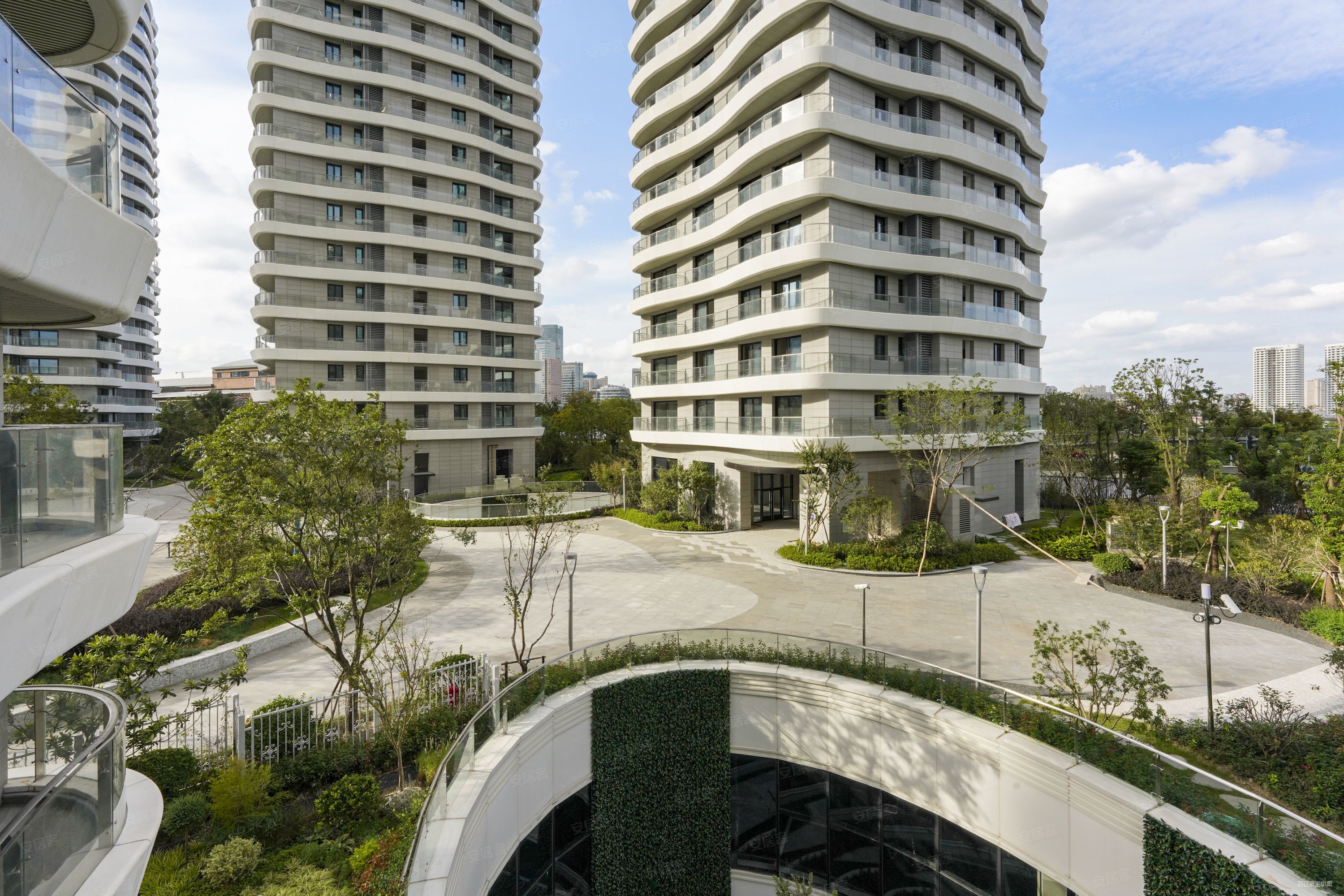 九庐(陆家嘴滨江金融城)4室2厅3卫234㎡南4200万