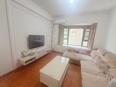 雅安雨城魏家岗三雅园附近，精装套二，双空调，家具家电齐全，拎包入住！出租房源真实图片