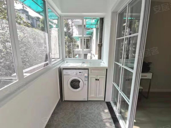 西湖文化广场环球中心省人民医院杭州大厦晶晖商务大厦