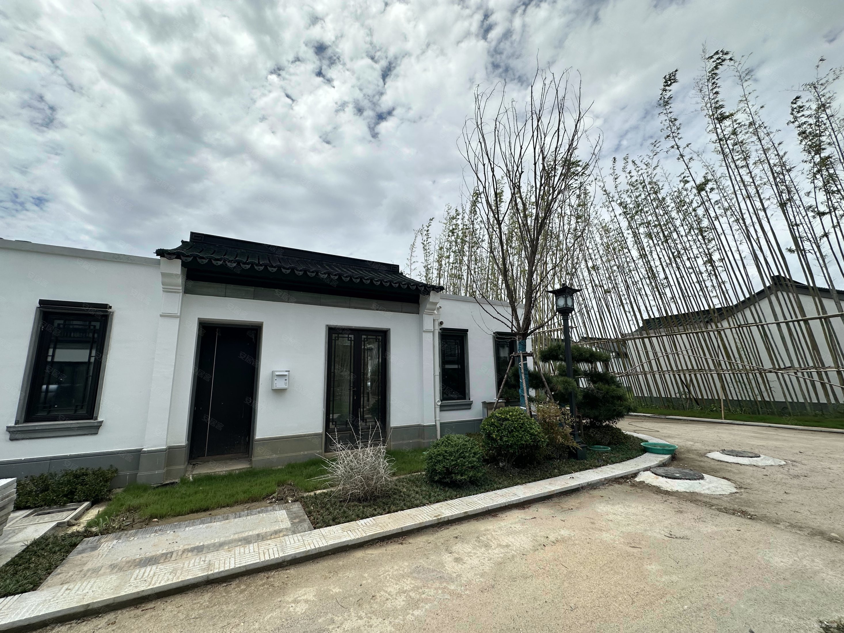 桃李春风花园3室2厅2卫100㎡南北168万