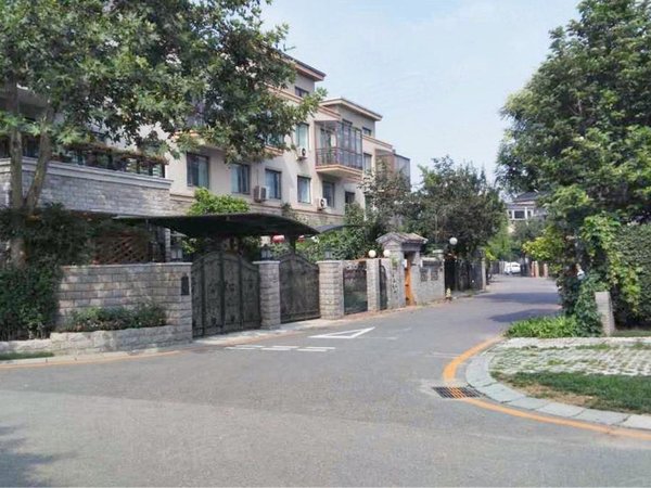 宁津康城花园别墅康城花园别墅 5房  精装修 实拍实价 有钥匙出租房源