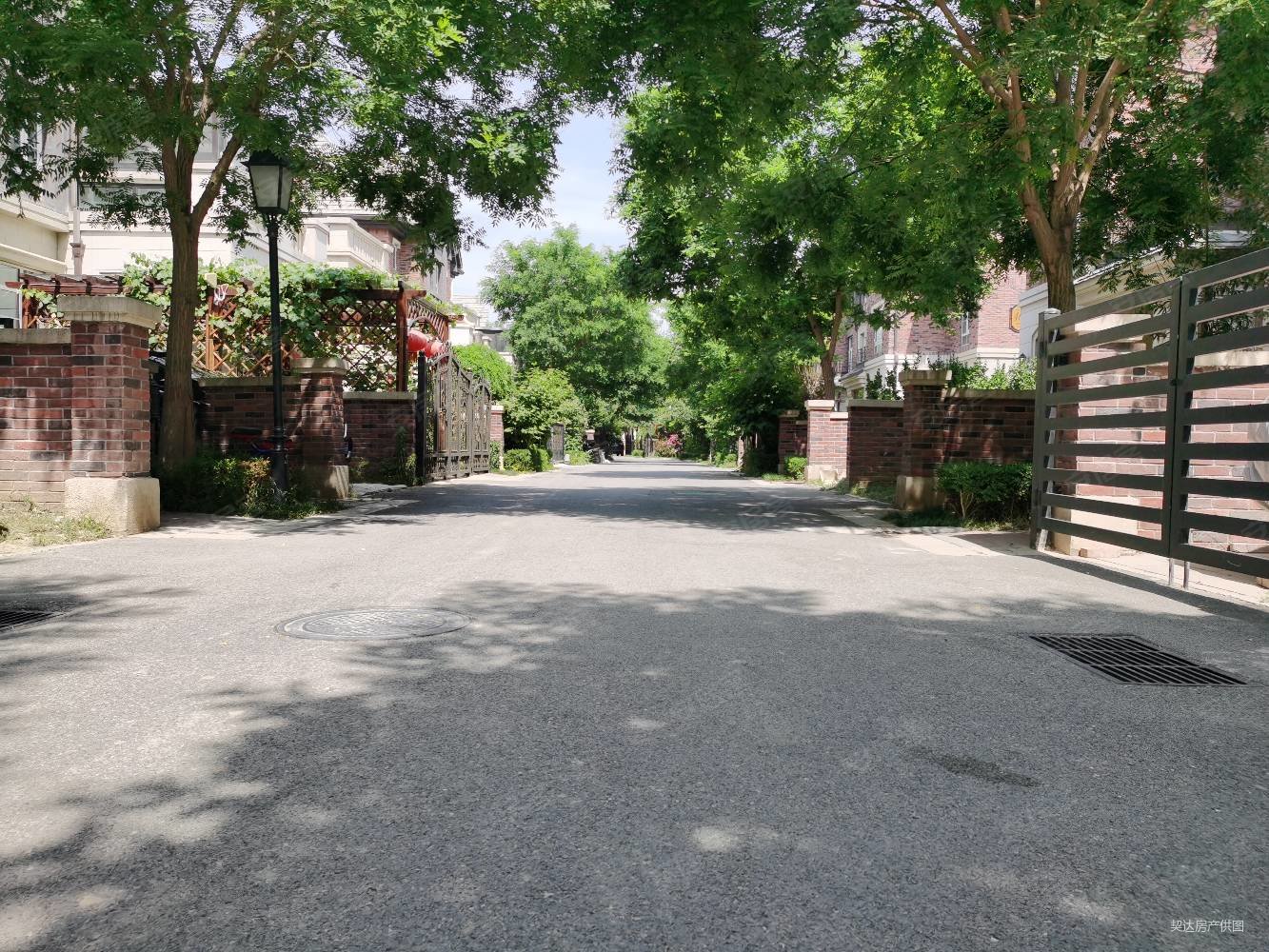 (新上)雅园上叠送小院送露台业主在北京换房业主着急 靠谱出售