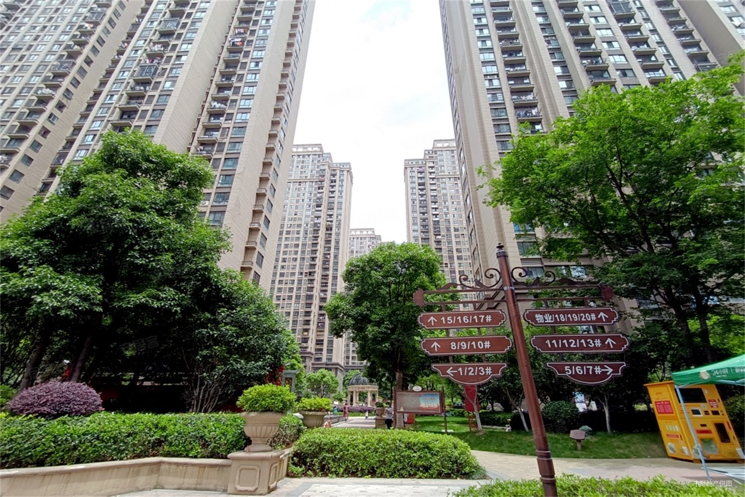 华地润园正规商品房交通便利南北通透高楼层视野无遮挡