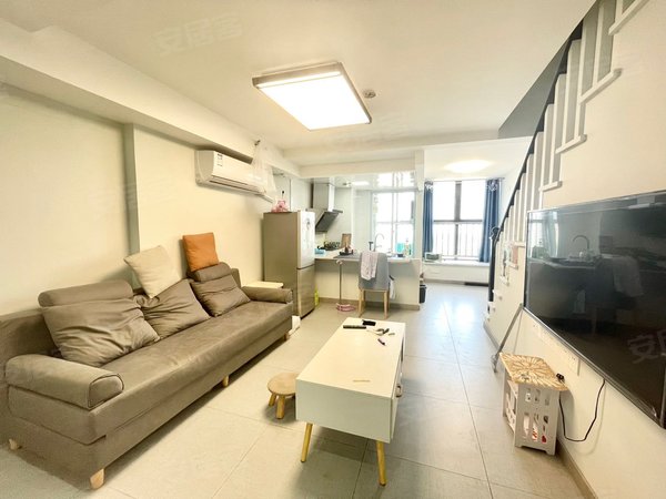 重庆沙坪坝大学城富力城繁华里(商住楼)富力城loft公寓水电气三通精装
