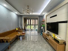 泰州海陵城东易居城云庭精装3房拎包入住 新中医院鹏欣领誉金东花园出租房源真实图片