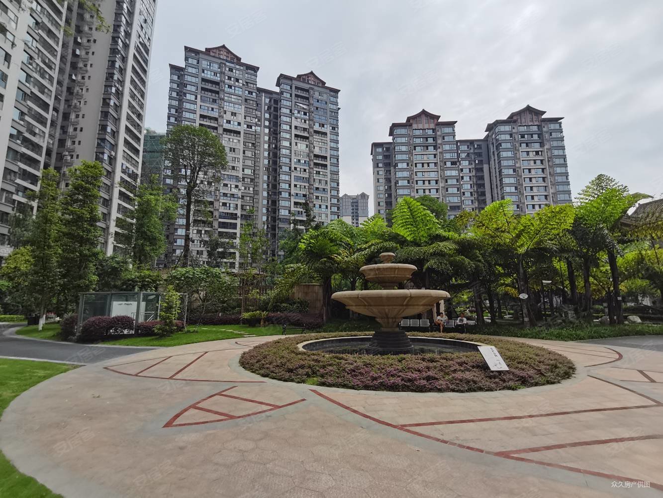 看湿地公园 带产权车位,龙玺台二手房,106万,3室2厅,2卫,90平米-眉山