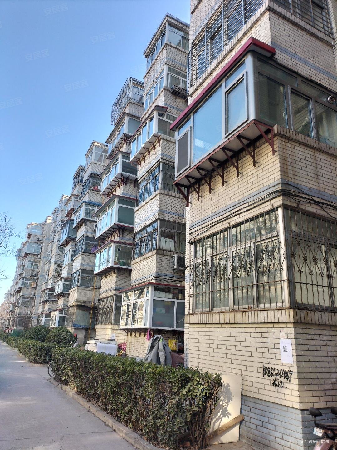 保定房产网>保定二手房>莲池二手房>河北小学二手房>西苑(南区)>