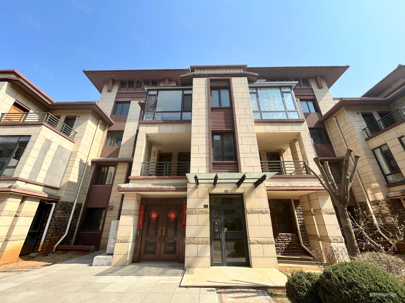 世茂御龙海湾2室2厅2卫128㎡南北75万