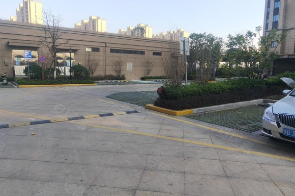 吾悦广场三期