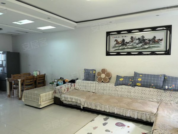冠县烟庄街道烟庄景盛嘉苑景盛嘉园电梯7层,家具家电齐全拎包入住,合租单身女士出租房源真实图片