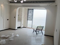 泉州丰泽东海湾一线海景，南北通透大四房，第一次出租出租房源真实图片