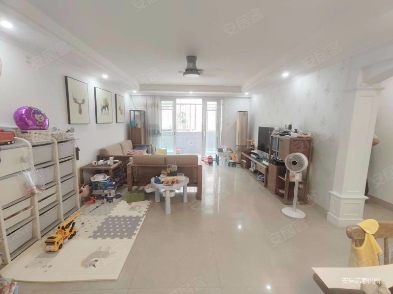 芙蓉苑3室2厅2卫124.53㎡南430万