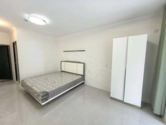 晋中榆次万达广场无中介 紧邻万科万达 朝阳一室一卫有阳台   可短租可月付出租房源真实图片