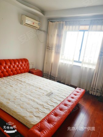 地铁口吴江区嘉鸿花园中高楼层诚心出售看房随时